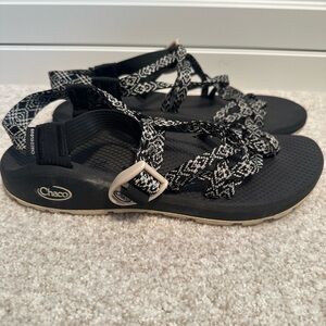 CHACO Women's Black & White Sandals Size 9